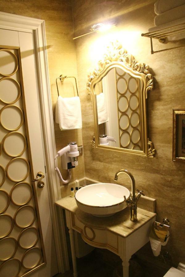 Laledan Hotel Çeşme Zewnętrze zdjęcie